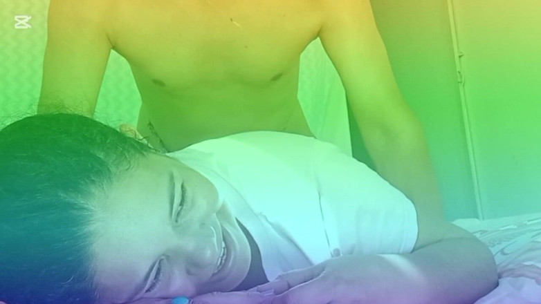 Valkyrie and Luigy Couple: 诱人的漂亮