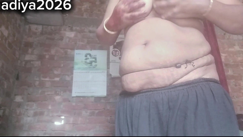 nadiya2026: Самообслуговування від Soniya на секс-відео її кімнати.