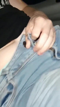 Cute Horny Teen Uses Her Dildo in an Uber Until She Squirts