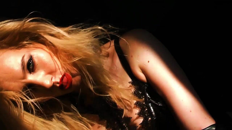 Goddess Celine: Ženská dominance