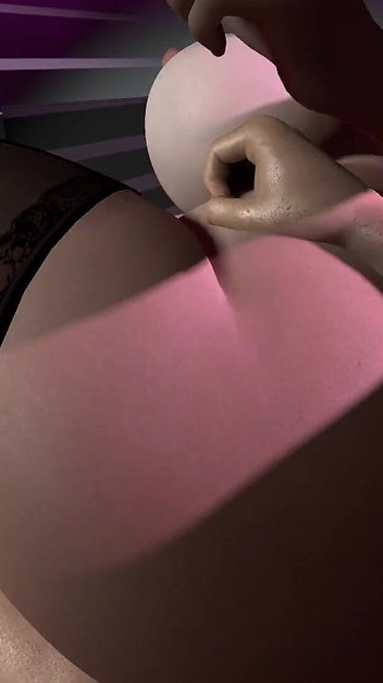 Esmerald Is a Very Horny Mature
