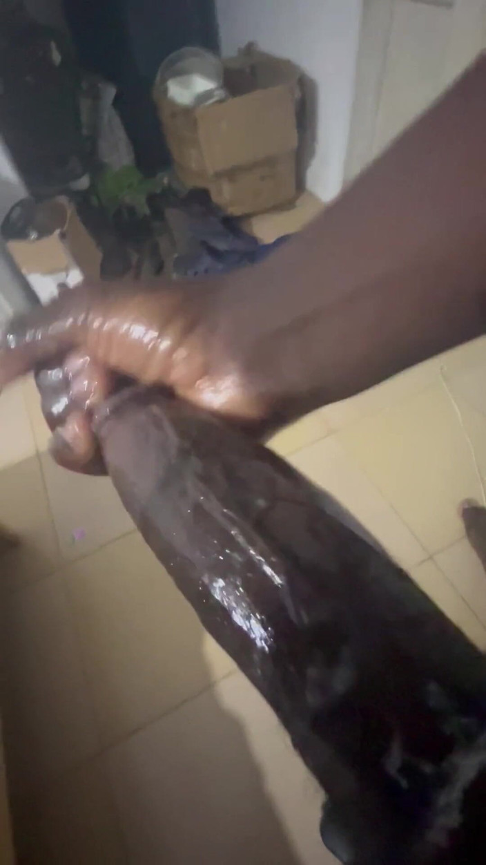 Bbc-godaddy: BBC Veiny Cock Stepdaddy Jerks off with Cream