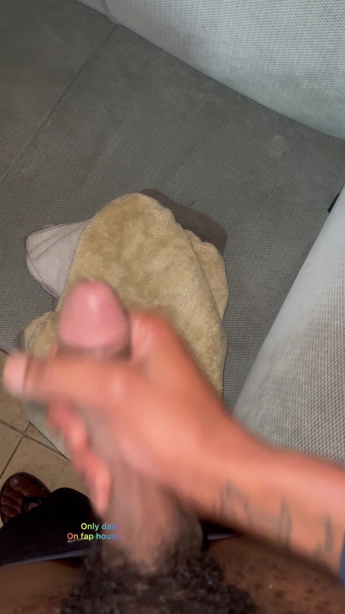 Only_dawi: Amazing Moment When Beautiful Gay Boy Plays with Huge Dick