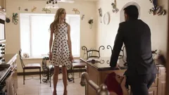 Cô gái TS ở trên 4_scene 1_on trên và kiểm soát
