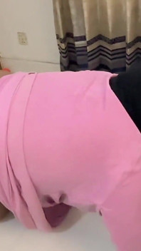 Arab Big Ass Hot Stepmom Stuck Under Bed Now She Want Anal Fuck From Stepson - Muslim Sex Video