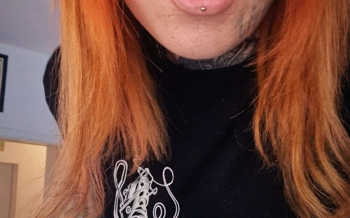 BaleaTheScarleg: 第一人称视角：在你被困在工作时提供一些真正的动力