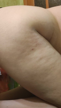 他把我后入并操了我