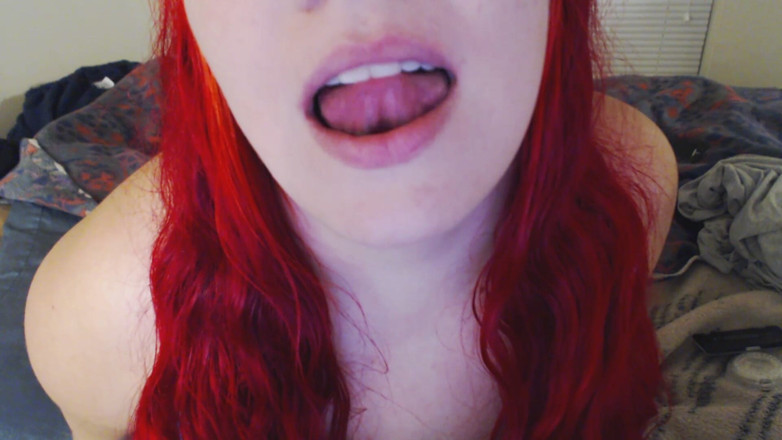 Scarlet Vixen: Fetiche pela boca