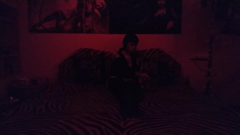 Beth Kinky: Goth pyromaniac 01