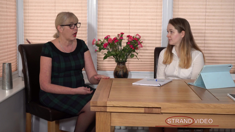 Sarah Stern: Збочену бізнес-жінку відлупцювали