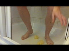 SimoneLive1: 13 відео з сечовипускання