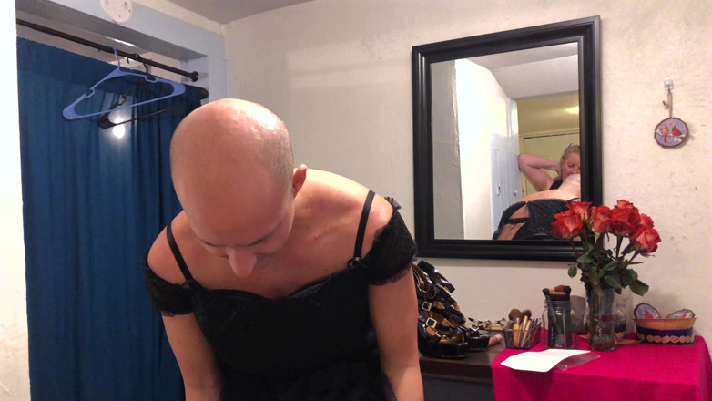 Sissy Bailey Wilde: Věštkyně mu řekne, aby se přemístil