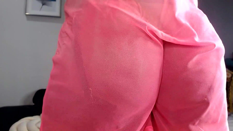 Maeling: マクロによる油っぽい肛門摂取 - 無知な巨人女性の黒檀アスフェチ
