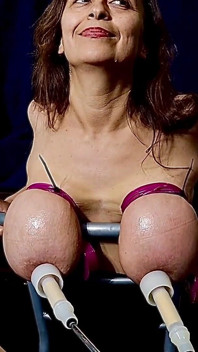 MILf hucow melkt ohne kamera 2