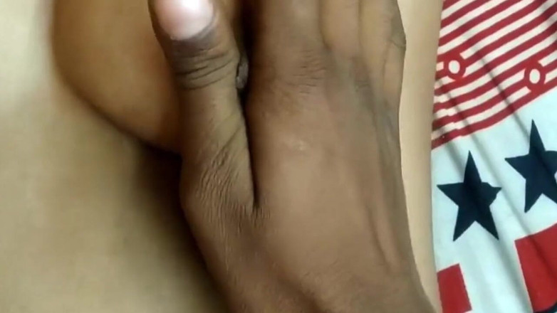 Rupa tiwari: Indisk romantisk sex med desi flickvän full hindi video