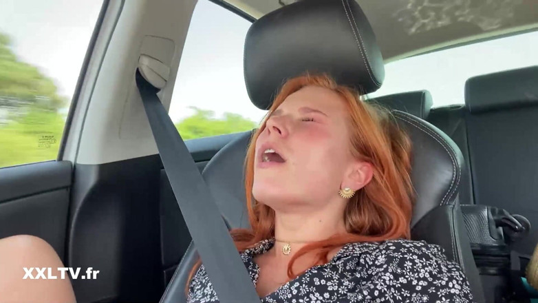 XXLTVFR: Clemence Audiard Masturbates in the Car