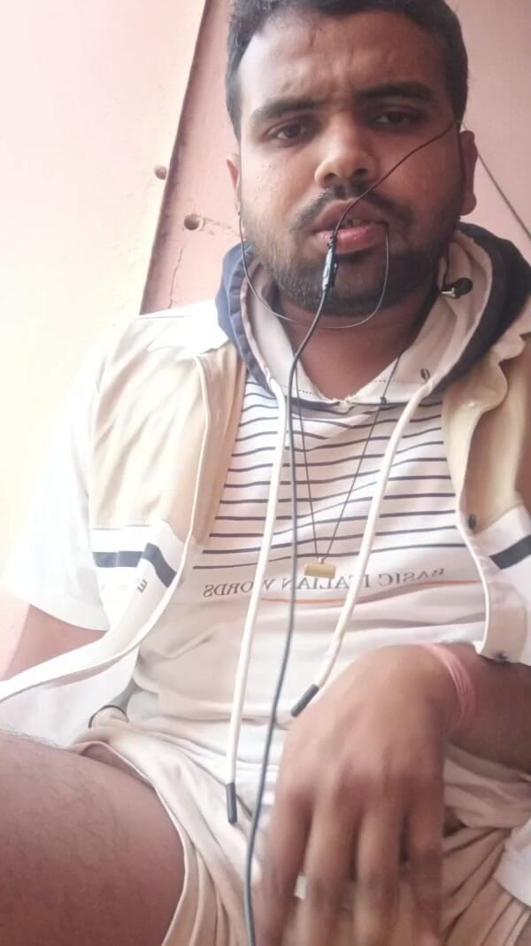 IsmaatDeva: นักดูเงี่ยนโดย Ismart Boy Ismaatdeva