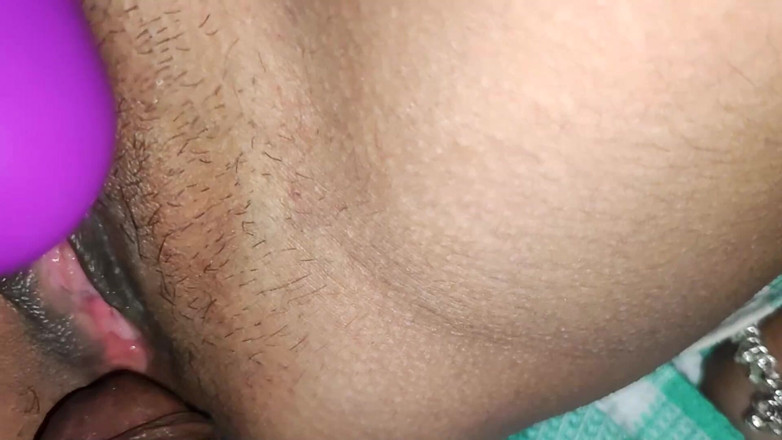 StreetPalyBoy: Hindi Neha primera vez coño en Vibretor corrida en el...