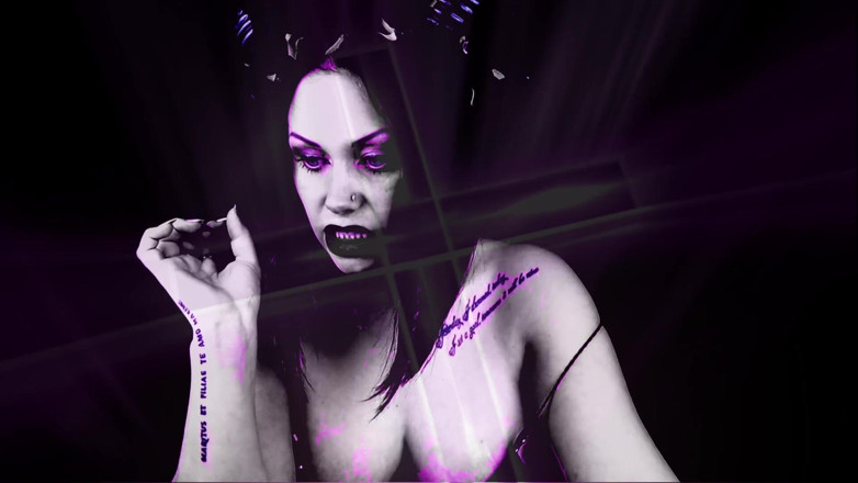 Goddess Misha Goldy: Tu as mieux goûté après avoir éjaculé ! Potion d’odeur excitée !