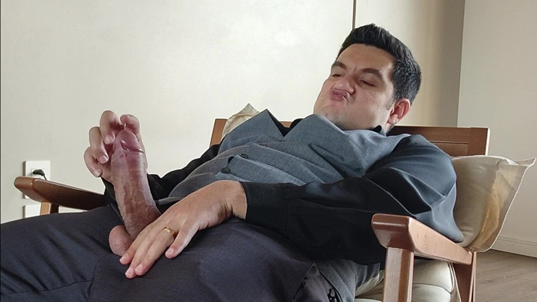 YuriGaucho: Yuri Gaucho masturbující před zrcadlem