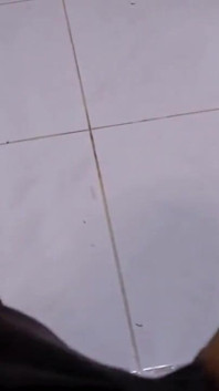 Adik tiri seksi saya mencuba pakaian dan saya akhirnya mengongkeknya di dalam bilik