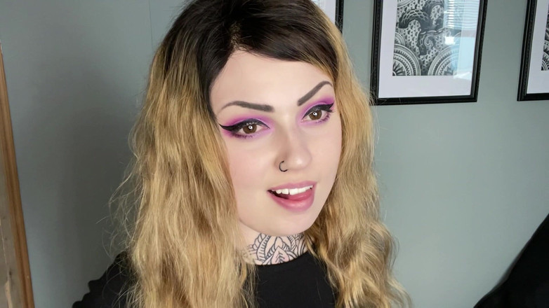 Miss Valentina: Wedgies fazem você duro