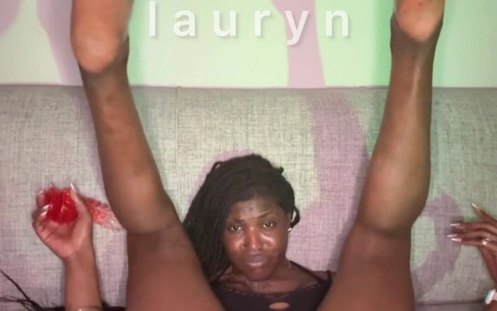 Laury n drill: Zie mijn solo