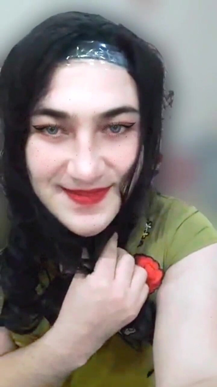 Kitty_Cross: Ragazza carina ladyboy bollente modella effeminato sexy travestito culo grosso...