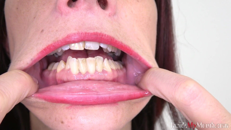 Inside My Mouth: Clip fétiche de la bouche avec Ali Bordeaux FullHD - Dans...