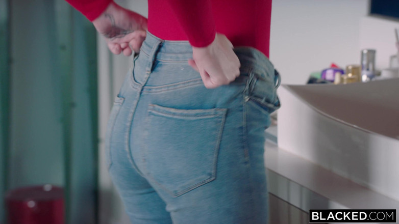 Blacked: Blacked, nikdy neměla velké černé péro a chtěla se léčit