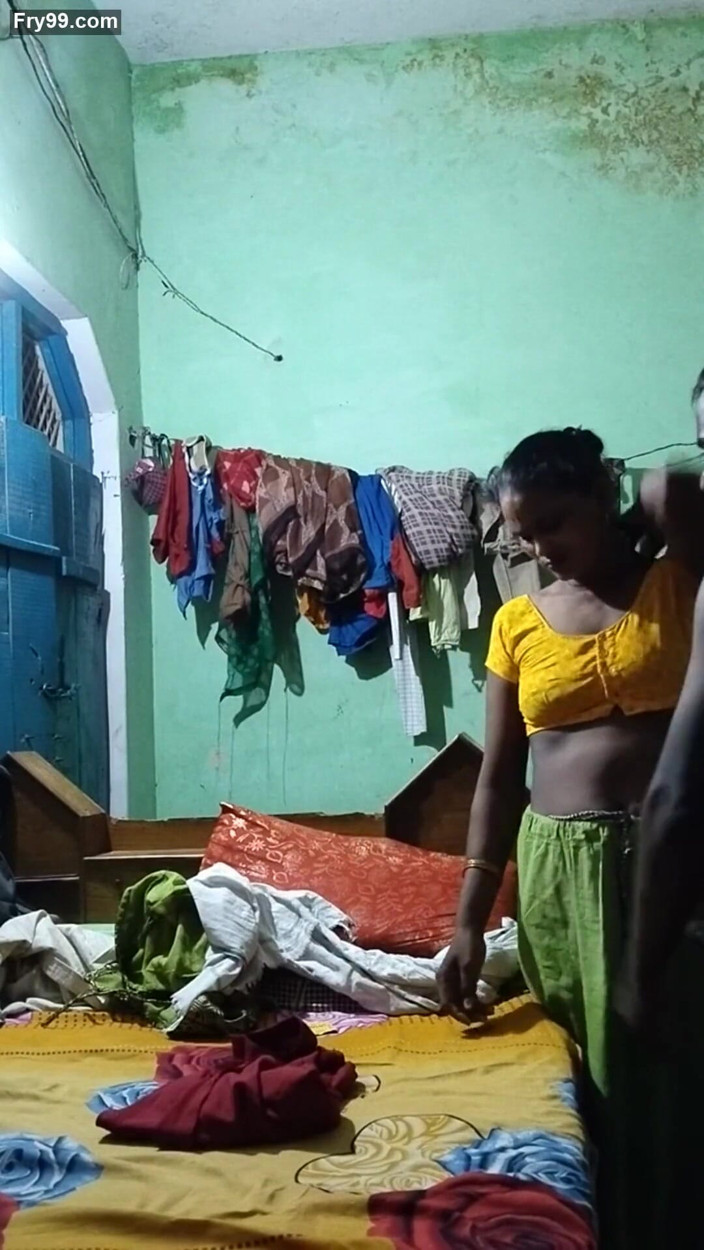 YangZi 69: Lamer mi coño y follarme, estoy tan cachonda ahora mismo