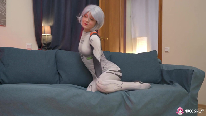 Nu Cosplay: Eva Barbie are o pizdă atât de drăguță