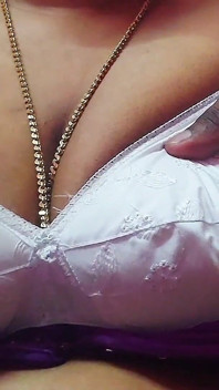 Zoya bhabhi vorspiel ihren devar indischen desi-porno