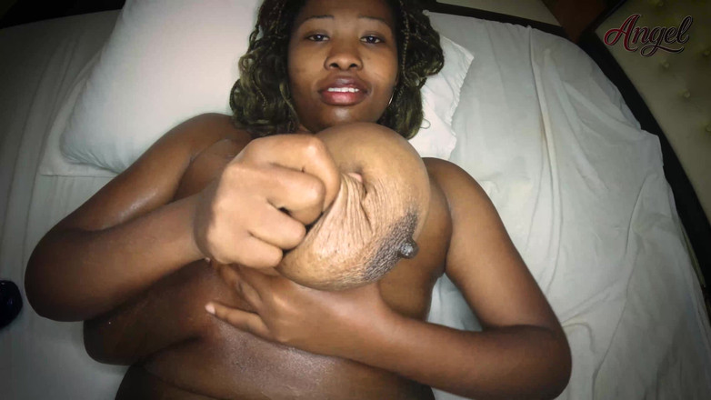 Angel Big B: Urut minyak dan keinginan bertaboo