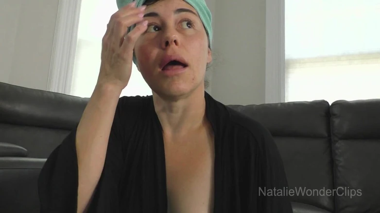 Natalie Wonder: Bejeweled stiefmoeders anale trillingen