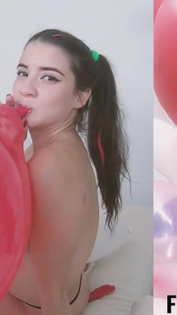 Free Quality Valentine's Day Ballons
