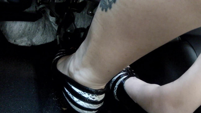 Sydney screams fetish: 6-speed Manual Mazda3 in Stilettos - HD Wmv