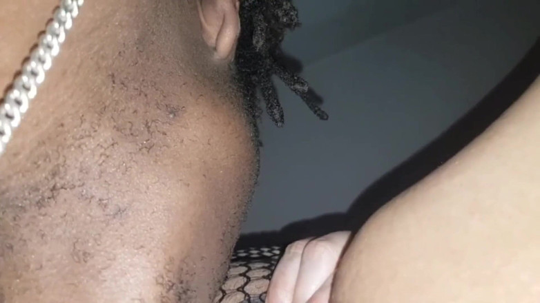Real homemade BBW BBC porn: Wildenglishbbw büyük zenci yarağı nata4sex şişman pembe amcığımı yalıyor