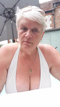 Trying Out My New Swimwear