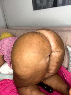 Big black clapping booties: Wichs zu extrem großartig, episode 1022