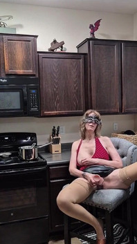 Persiapan Makan Malam Seksi