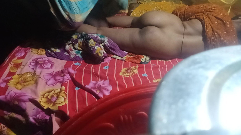 Mombd: Hardar a anální sex bangladéšská krásná přítelkyně šuká v domě