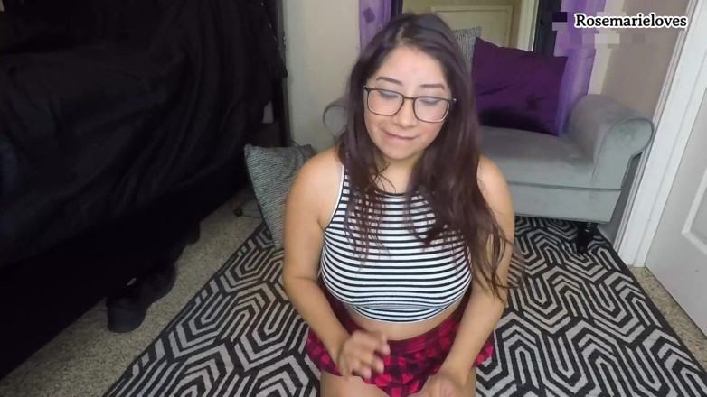 RosemarieLoves: Menina da escola quer sentir seu pau dentro dela sem...