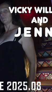 Vicky e Jenny Glory Hole Blow