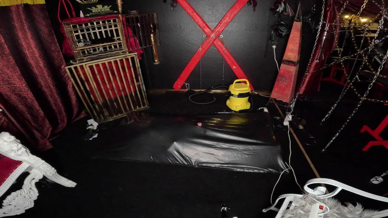 Queen_of_BDSM: Perhentian terakhir! Sekarang anda sedang disedot!