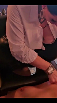 Miss Alessa Milano Gaming i Facesitting