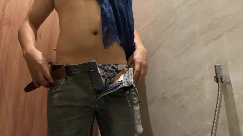 Great J: Bukkake Creampie Sex Párty Se Zvědavým Chlapem