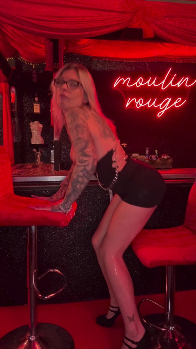 The Bar Tab (Jessie Raexx)