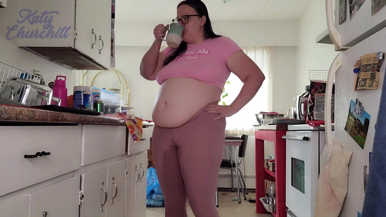 Katy Churchill: Gorda baba mijando em todos os lugares