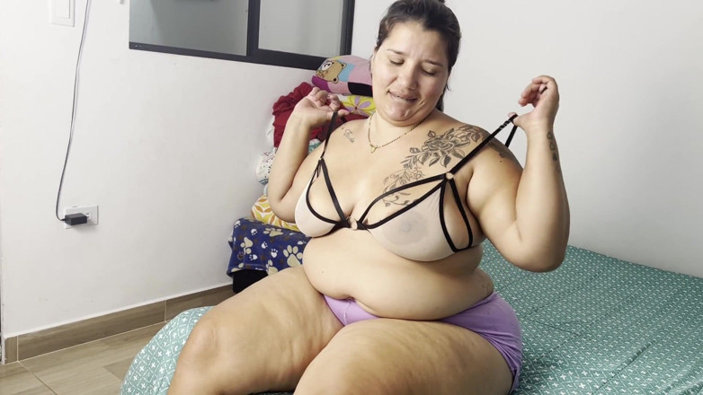 Lexly_16: फोल्लाडा म्यू रिका कोन लेचे एन ला कारा